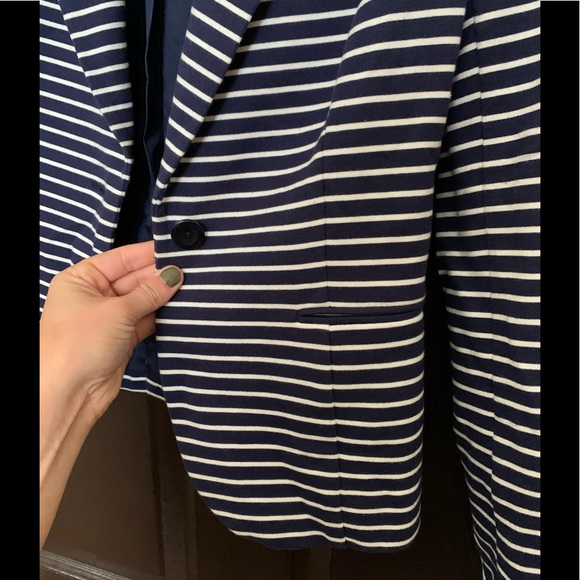 Lily Pulitzer blazer - Picture 2 of 5